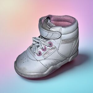 Vintage 1980s Dyna Kids Leather High Top Pink & White Sneakers Size 1